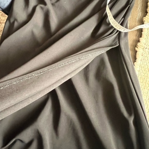 Ann Taylor Black Dress - Picture 5 of 9